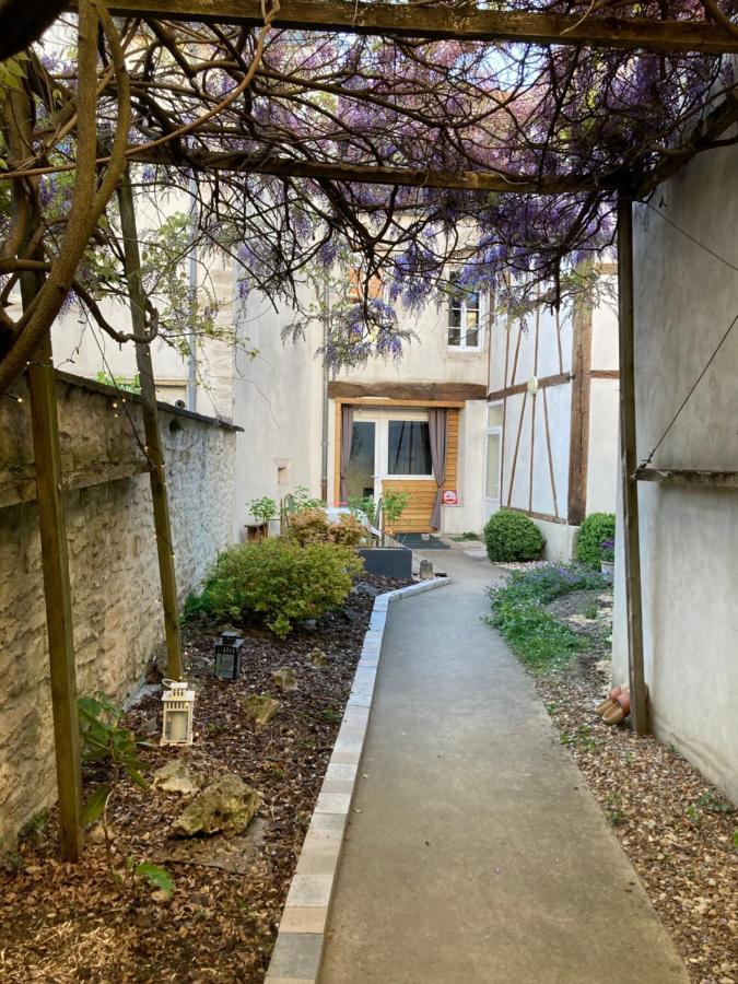 Appart' Au Coeur De Nuits Exterior photo